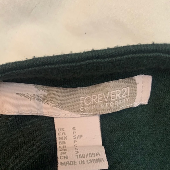 Forever 21 | long sleeve crew neck - Picture 2 of 5